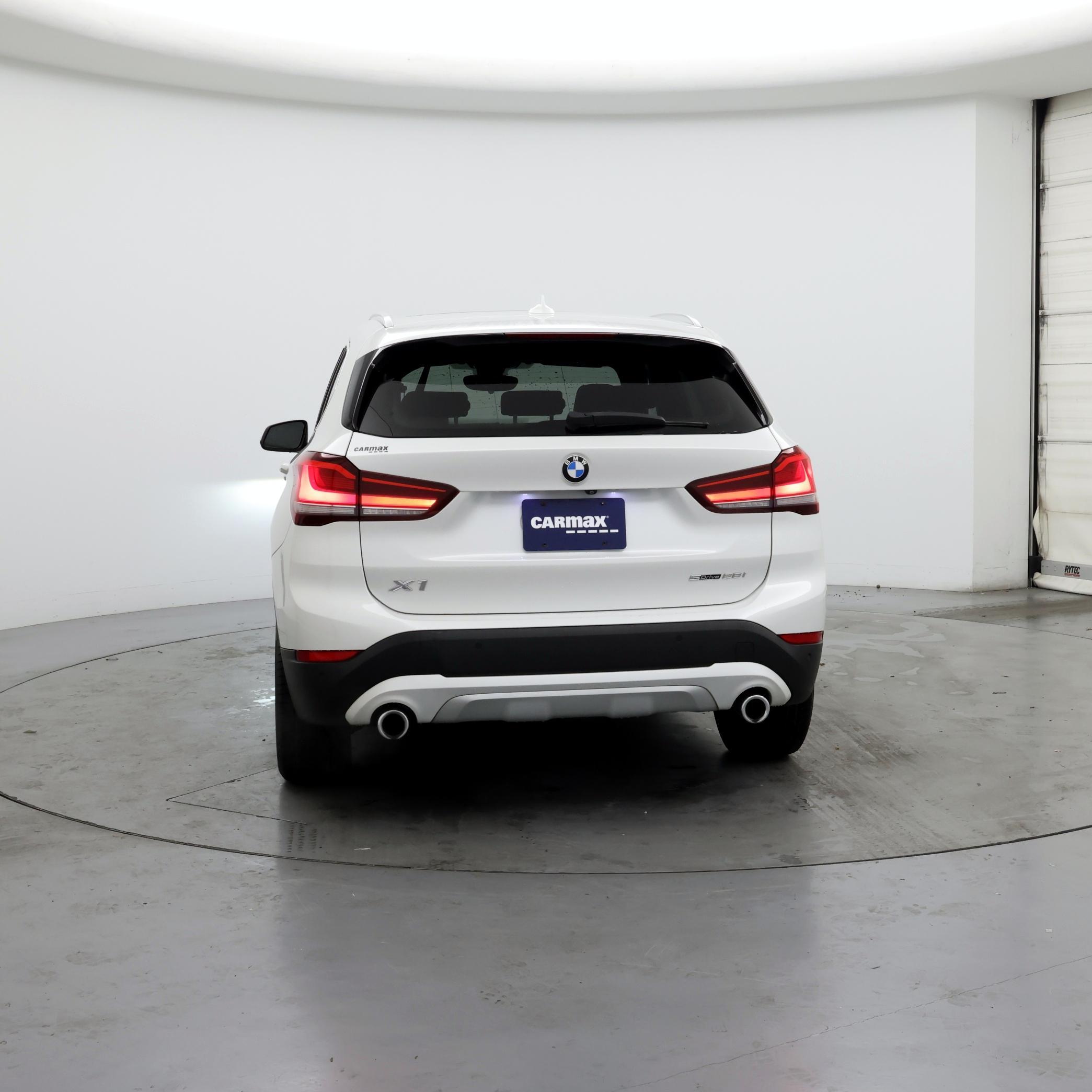 Thumbnail: 2021 BMW X1 - 6