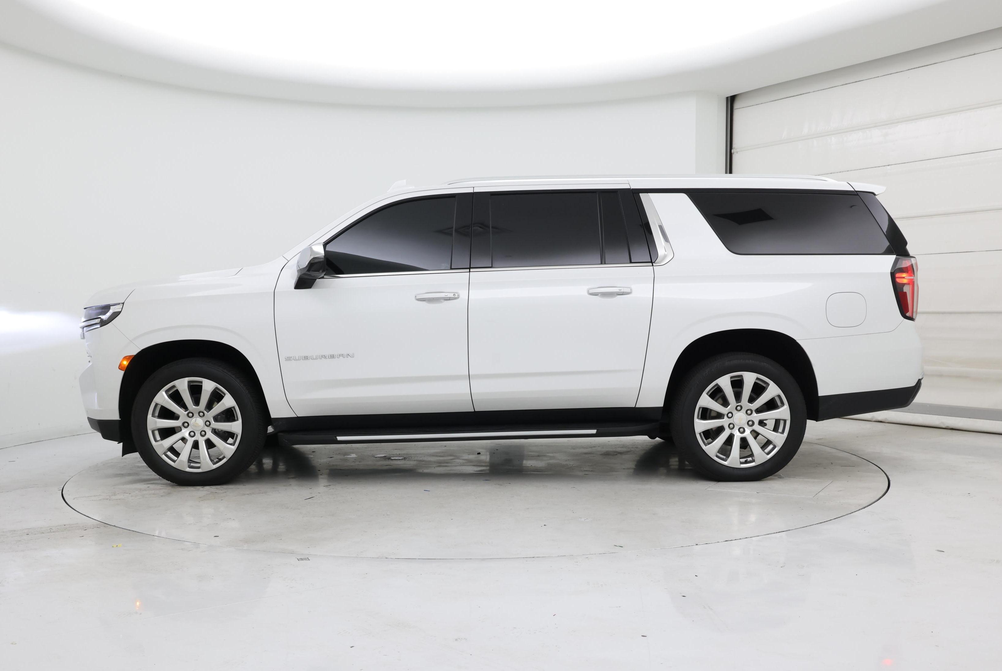 Thumbnail: 2023 Chevrolet Suburban - 3