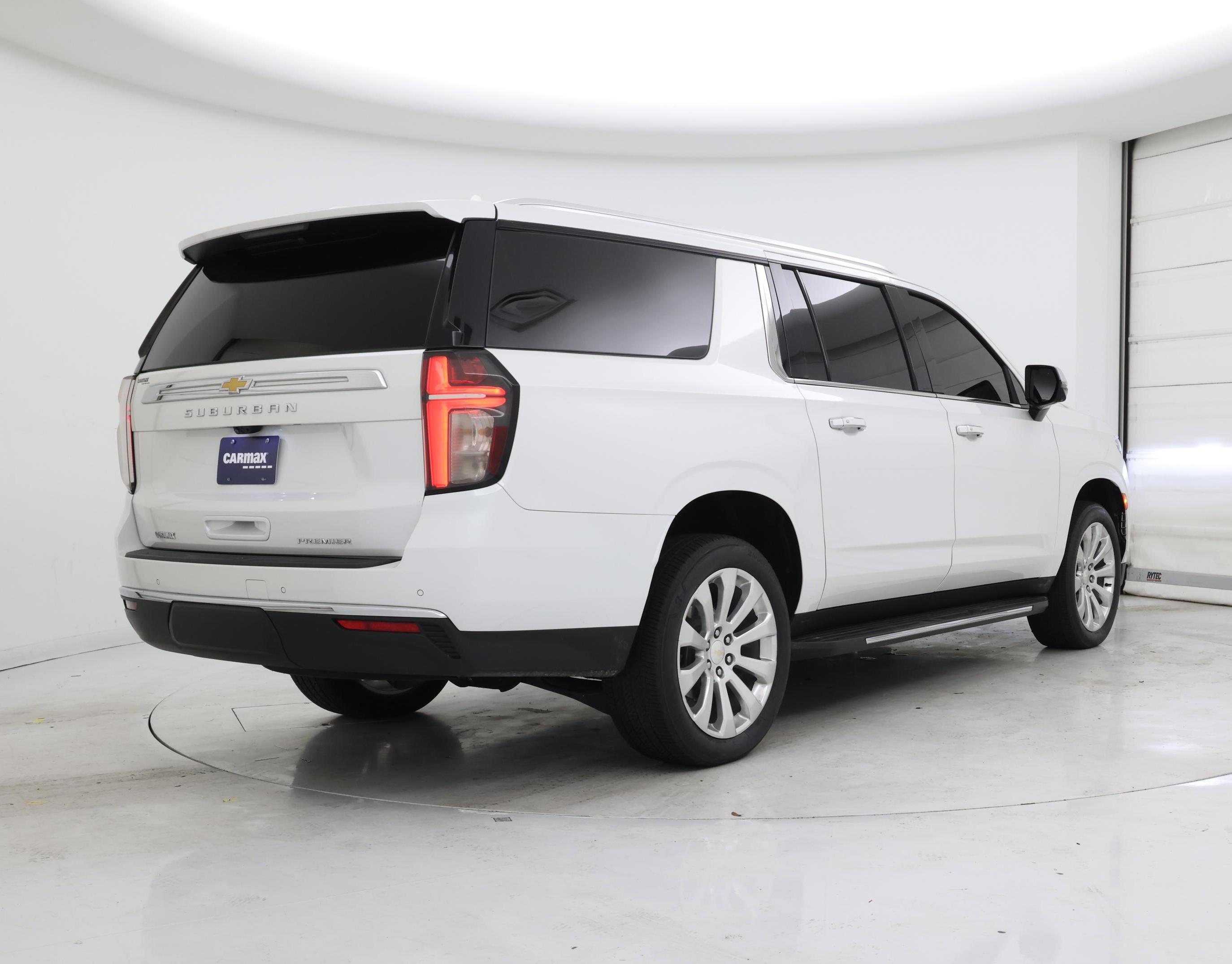 Thumbnail: 2023 Chevrolet Suburban - 8