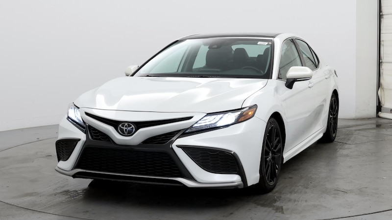 2022 Toyota Camry XSE 4