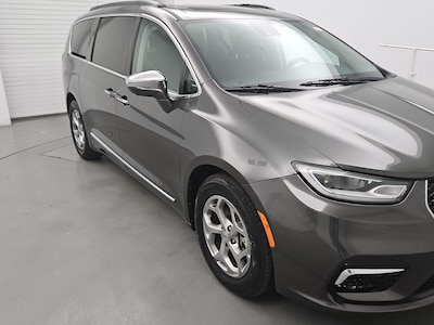 2022 Chrysler Pacifica Limited -
                Birmingham, AL