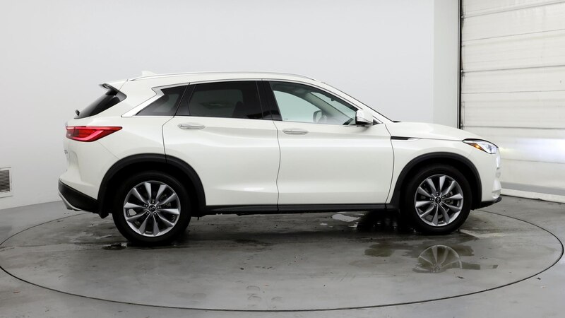 2021 INFINITI QX50 Essential 7