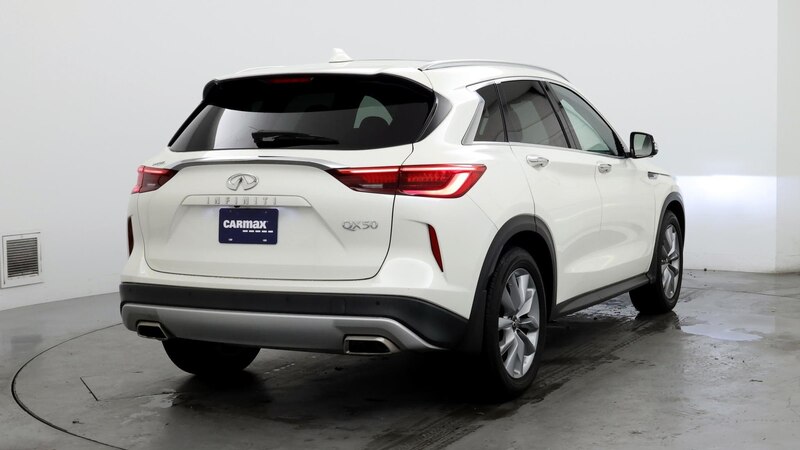 2021 INFINITI QX50 Essential 8