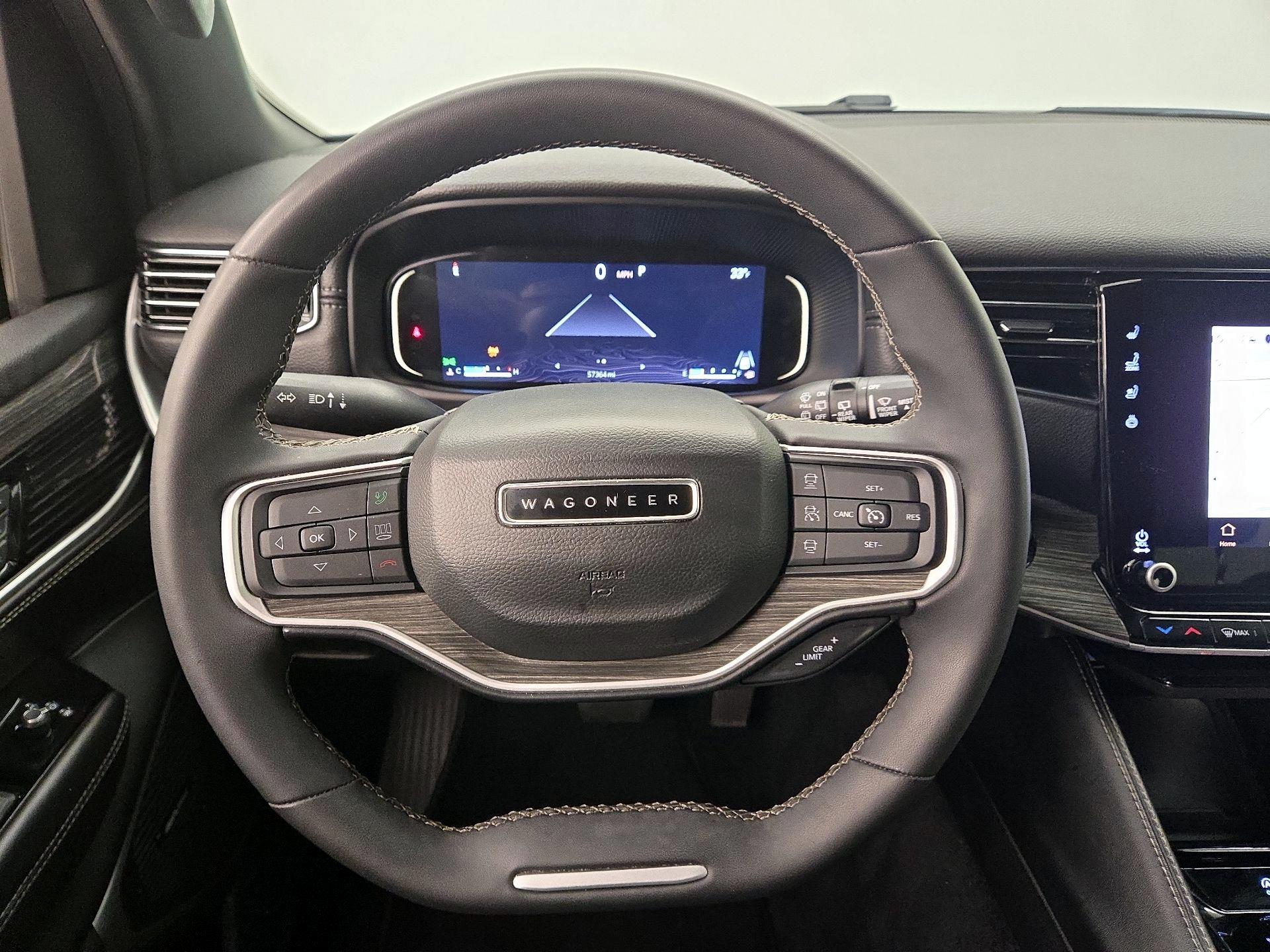 Thumbnail: 2022 Jeep Wagoneer - 10