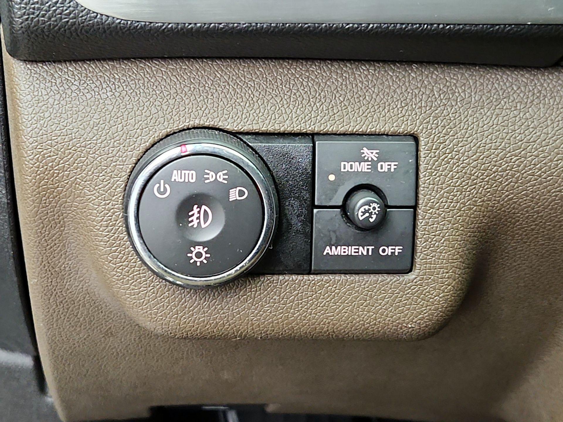 Thumbnail: 2016 GMC Acadia - 13