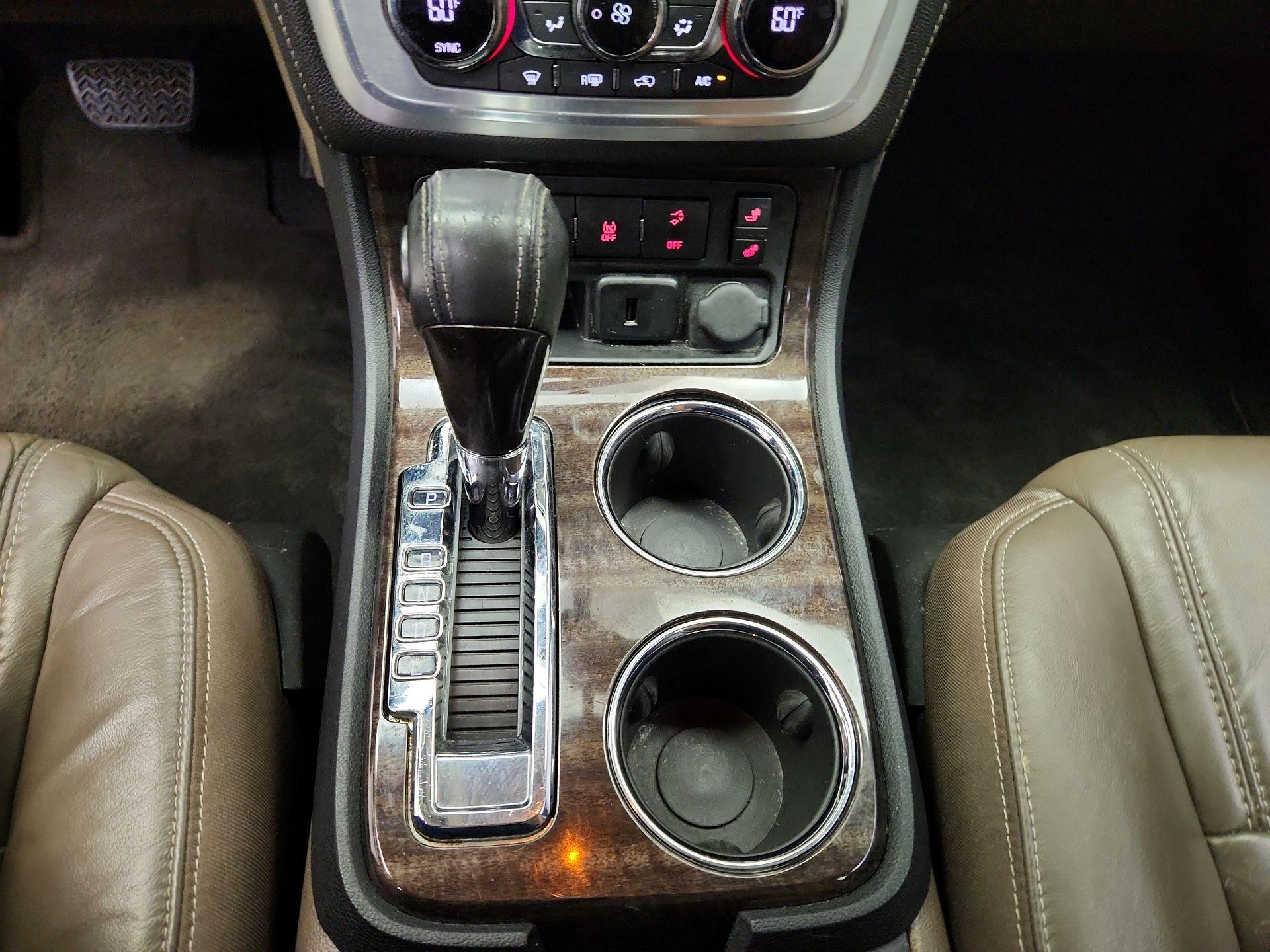 Thumbnail: 2016 GMC Acadia - 17