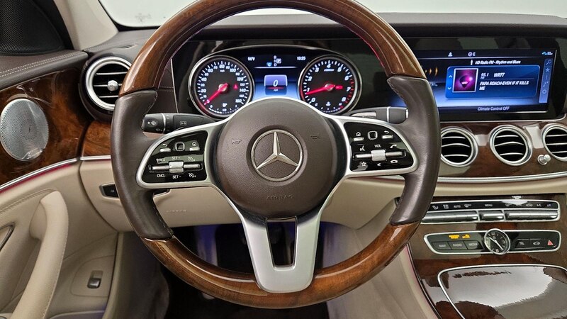 2019 Mercedes-Benz E-Class E 300 10