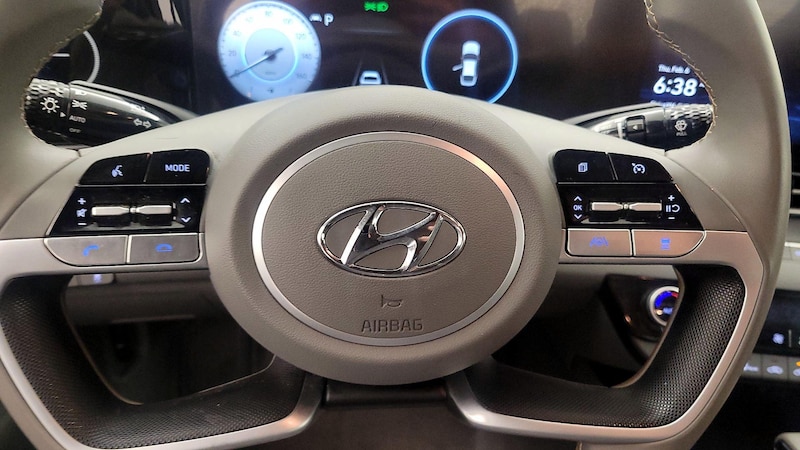 2023 Hyundai Elantra SEL 10