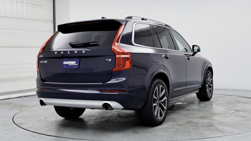 2019 Volvo XC90 T5 Momentum 8