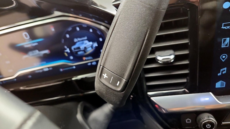 2023 Chevrolet Silverado 1500  16