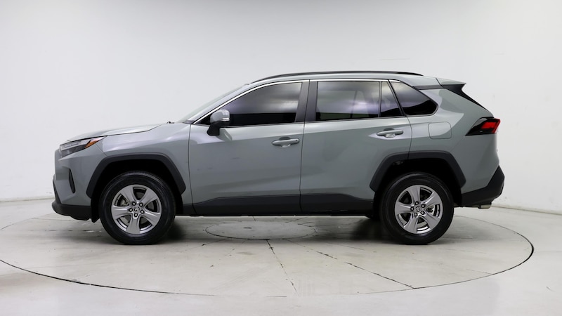 2023 Toyota RAV4 XLE 3