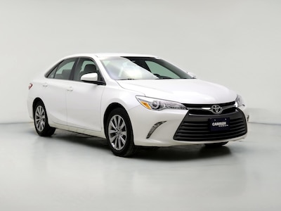 2016 Toyota Camry XLE -
                Oak Lawn, IL