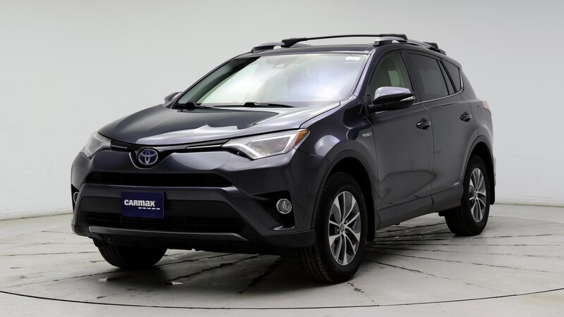 2017 Toyota RAV4 XLE 4