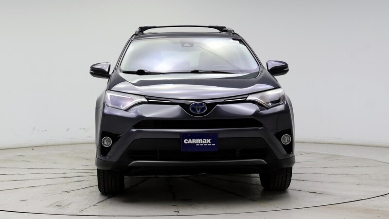 2017 Toyota RAV4 XLE 5