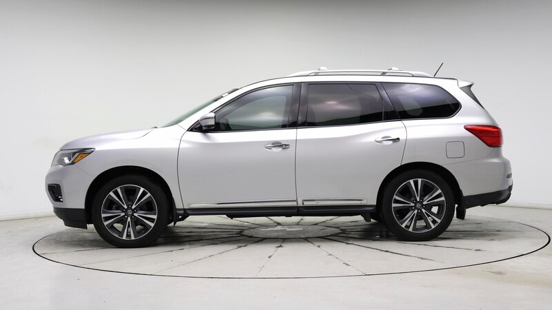 2017 Nissan Pathfinder Platinum 3