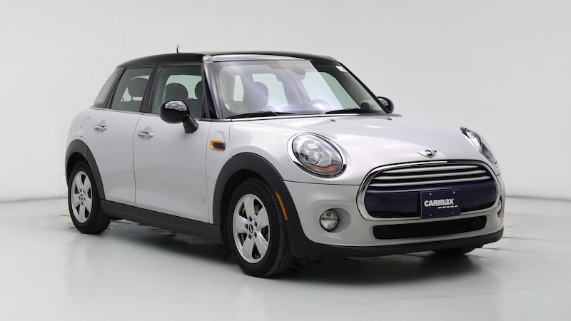 2015 MINI Cooper Hardtop  Hero Image