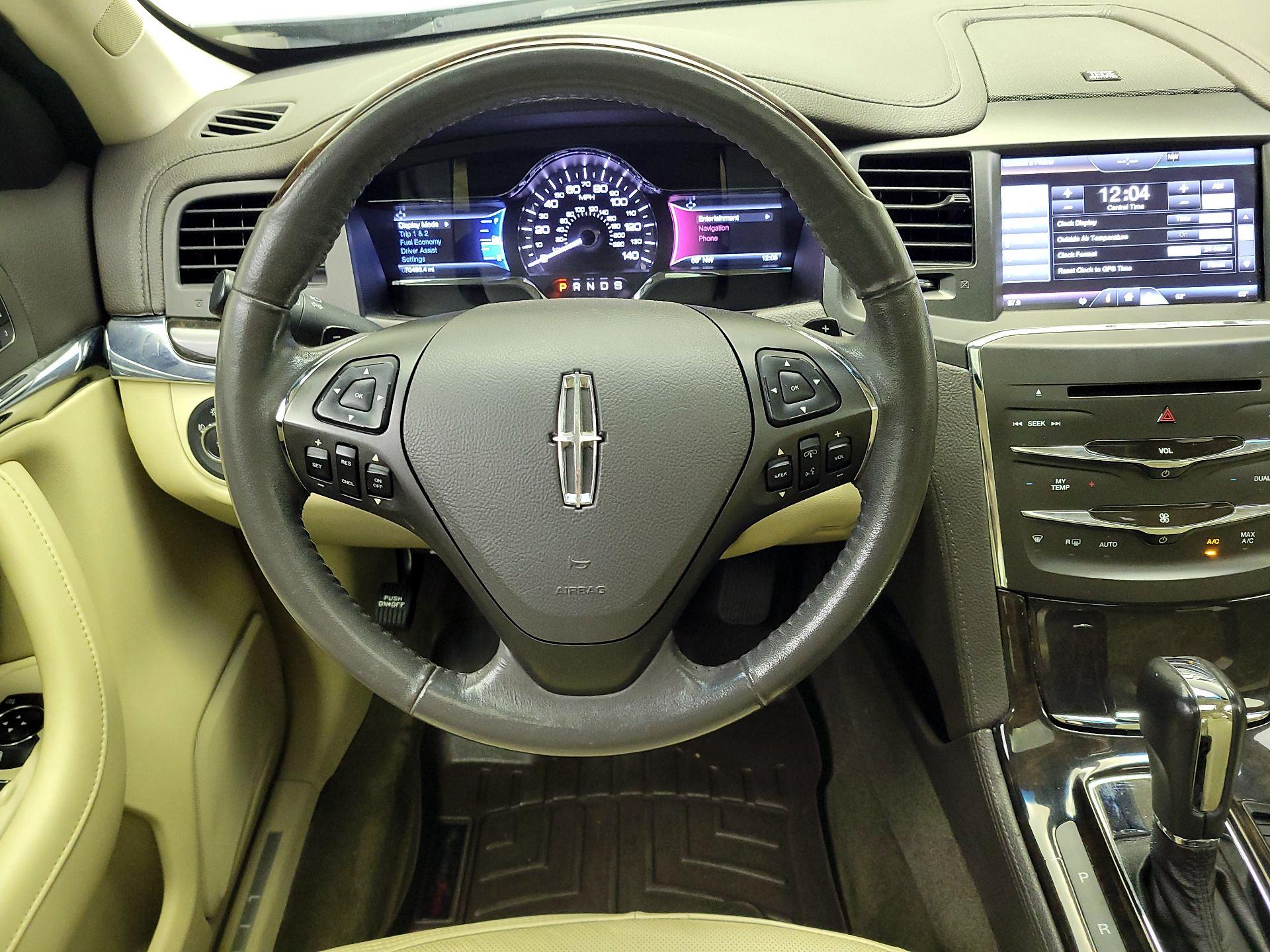 Thumbnail: 2014 Lincoln MKS - 10