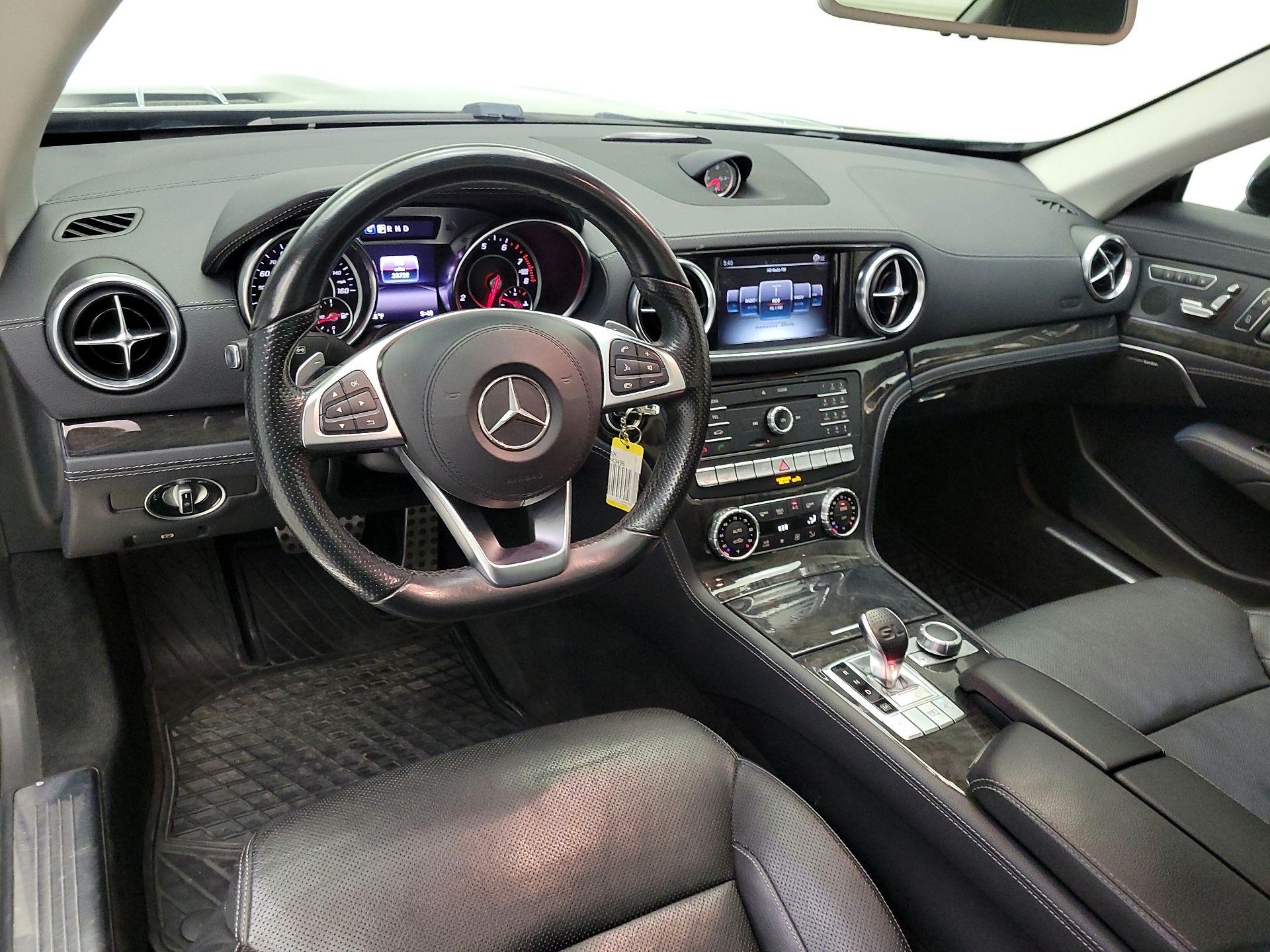 Thumbnail: 2017 Mercedes-Benz SL-Class - 9