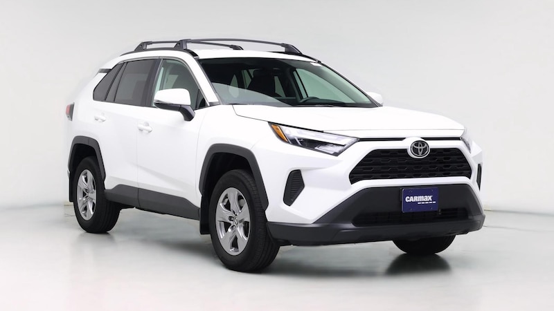 2022 Toyota RAV4 XLE Hero Image