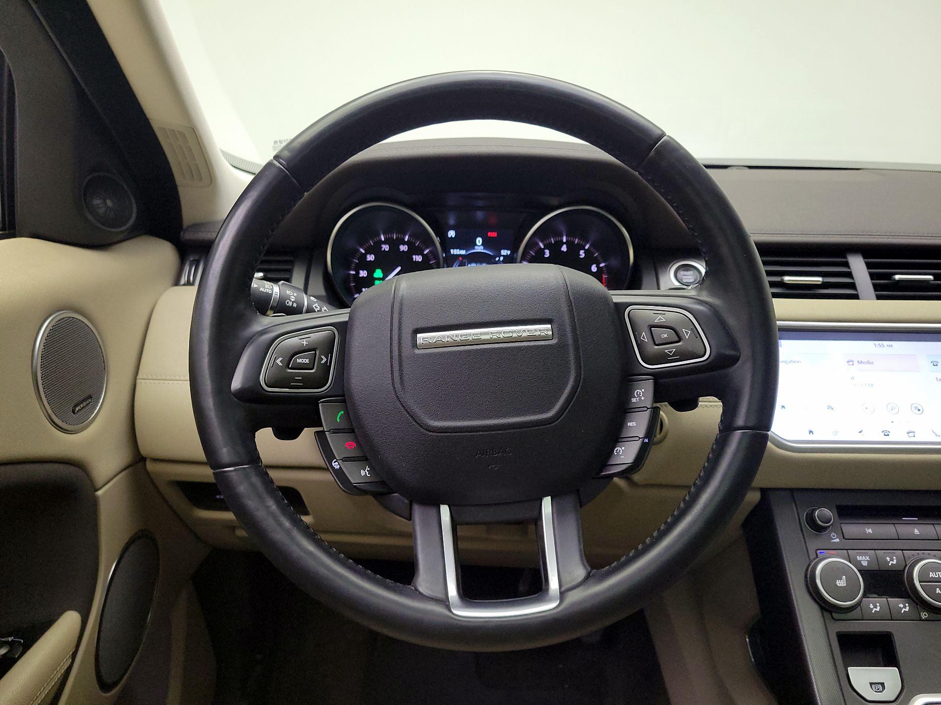 Thumbnail: 2018 Land Rover Range Rover Evoque - 10