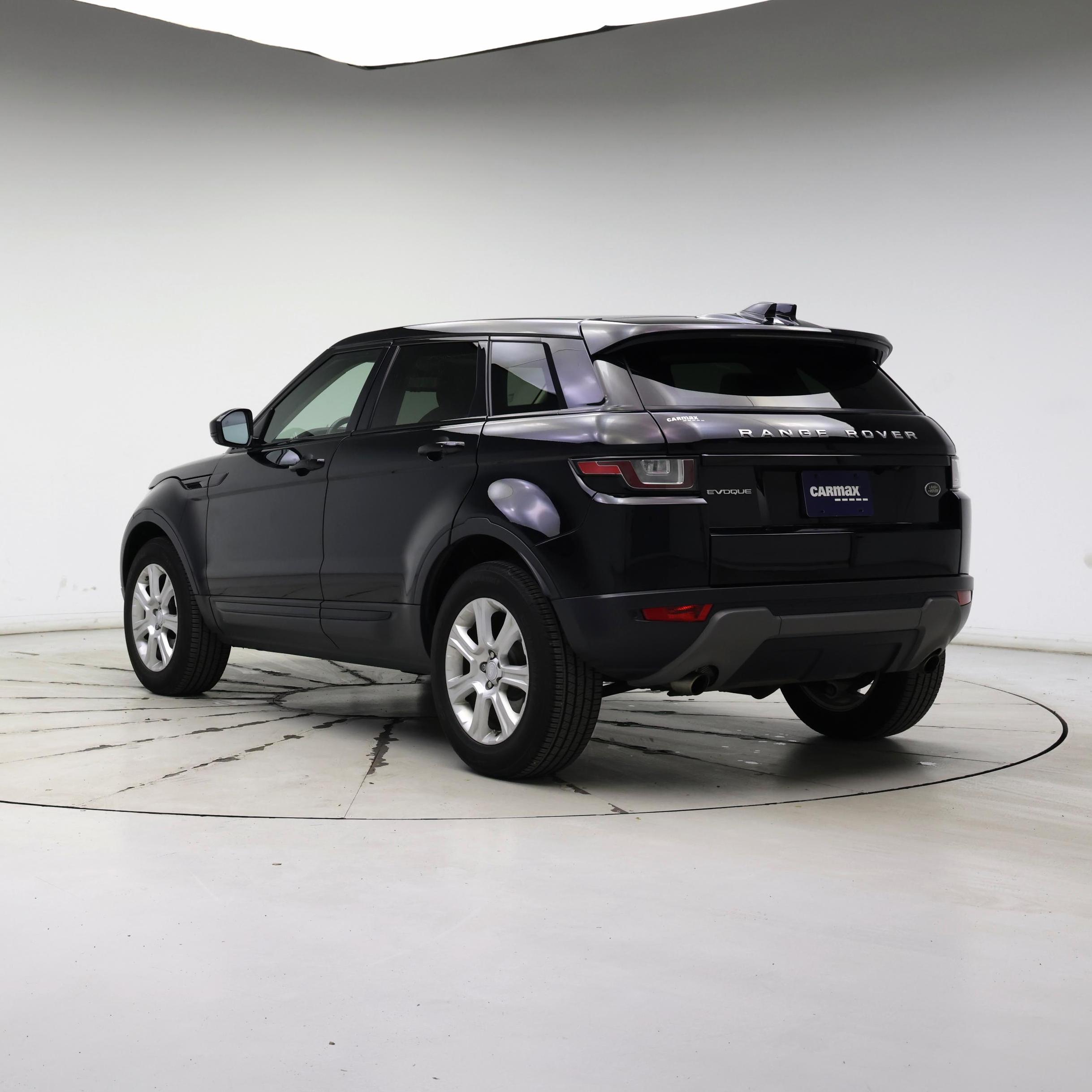 Thumbnail: 2018 Land Rover Range Rover Evoque - 2