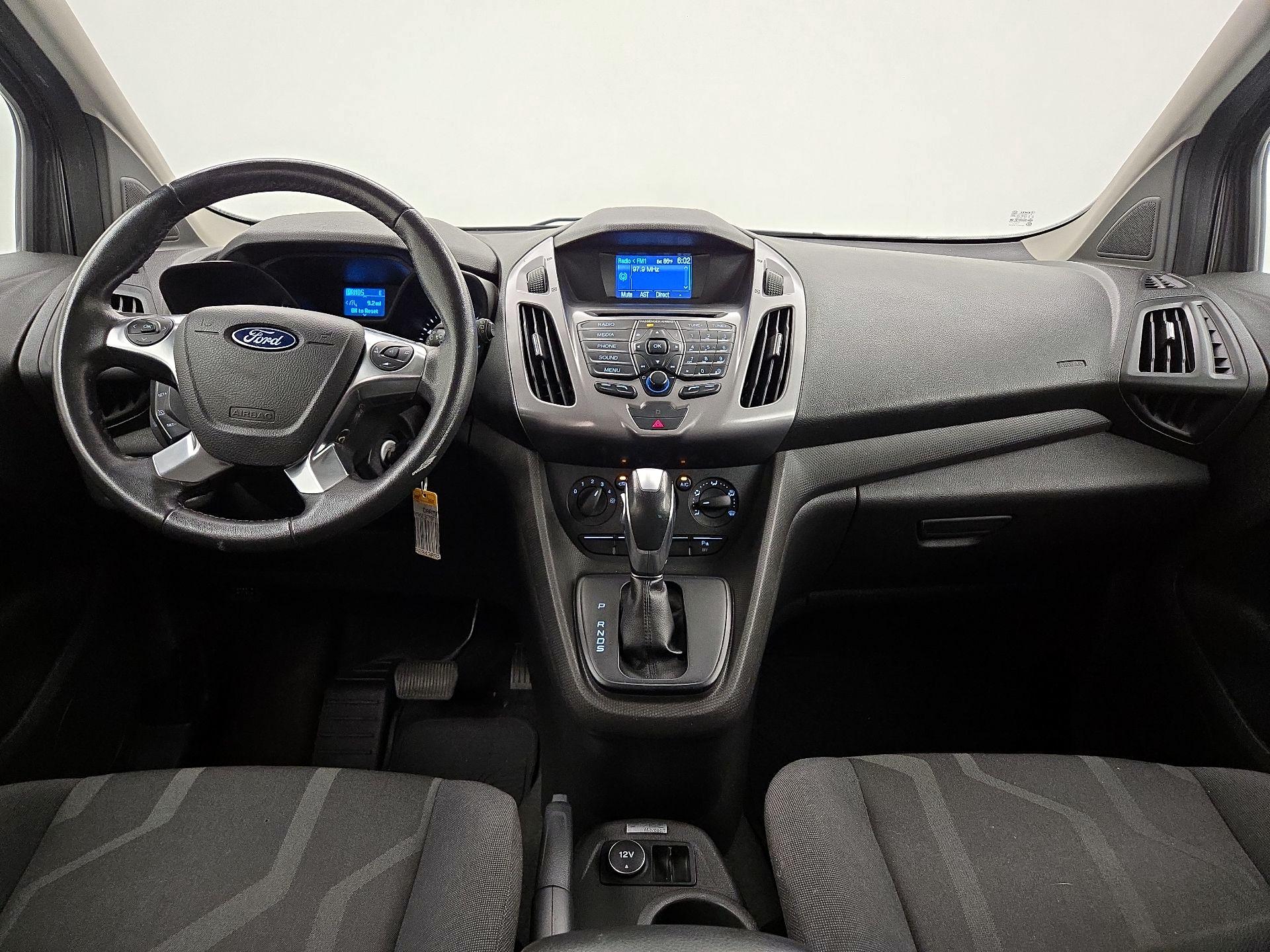 Thumbnail: 2015 Ford Transit Series - 9