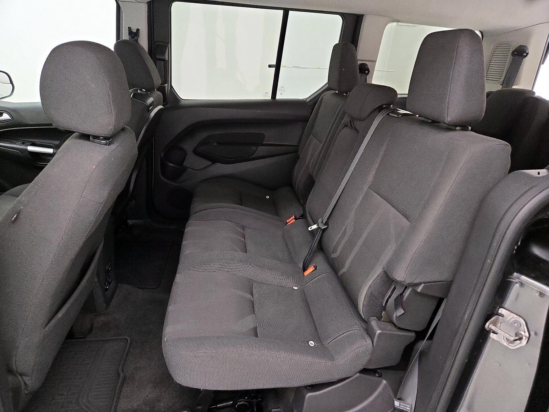 Thumbnail: 2015 Ford Transit Series - 19