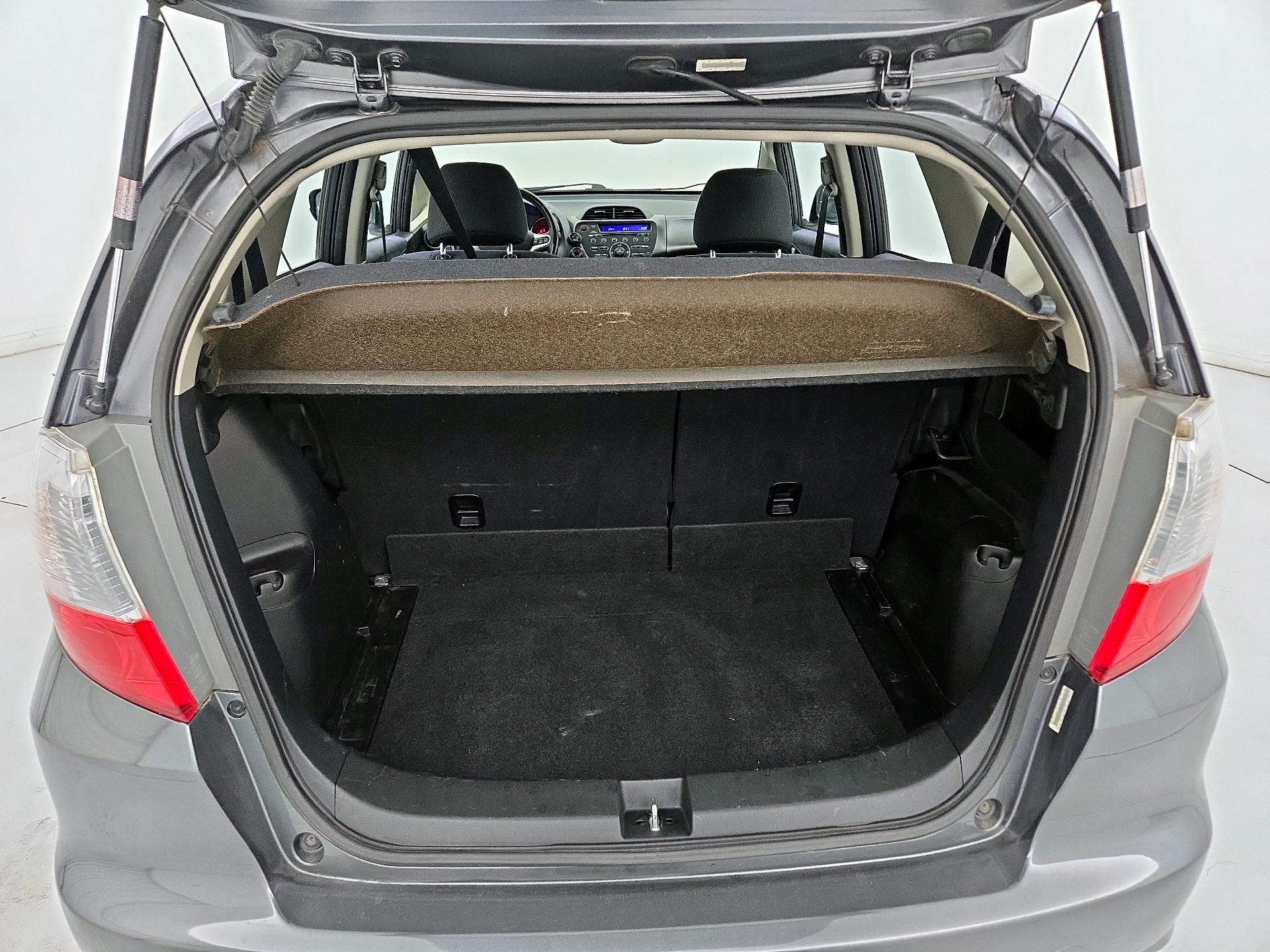 Thumbnail: 2013 Honda Fit - 19