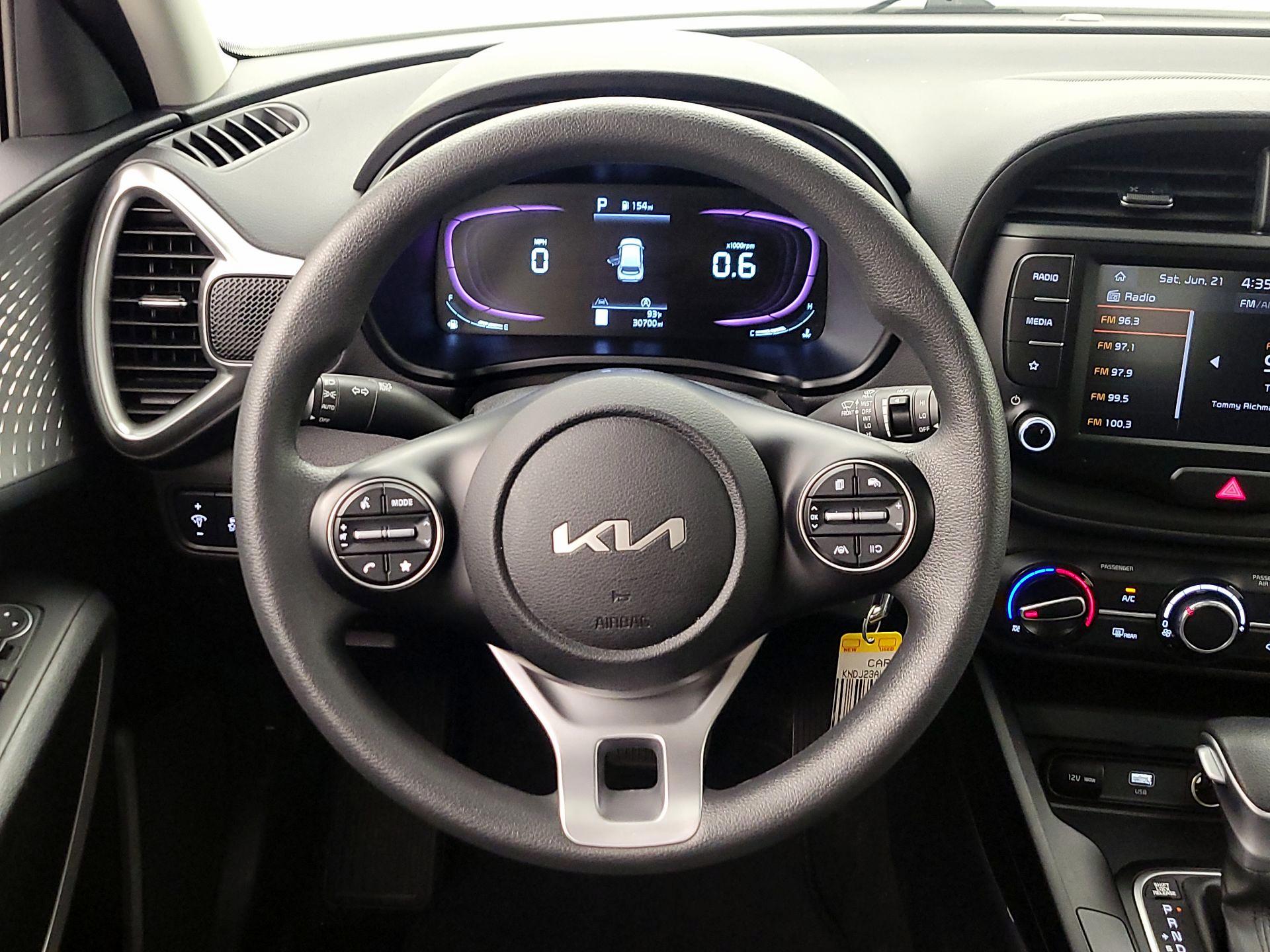 Thumbnail: 2023 Kia Soul - 10