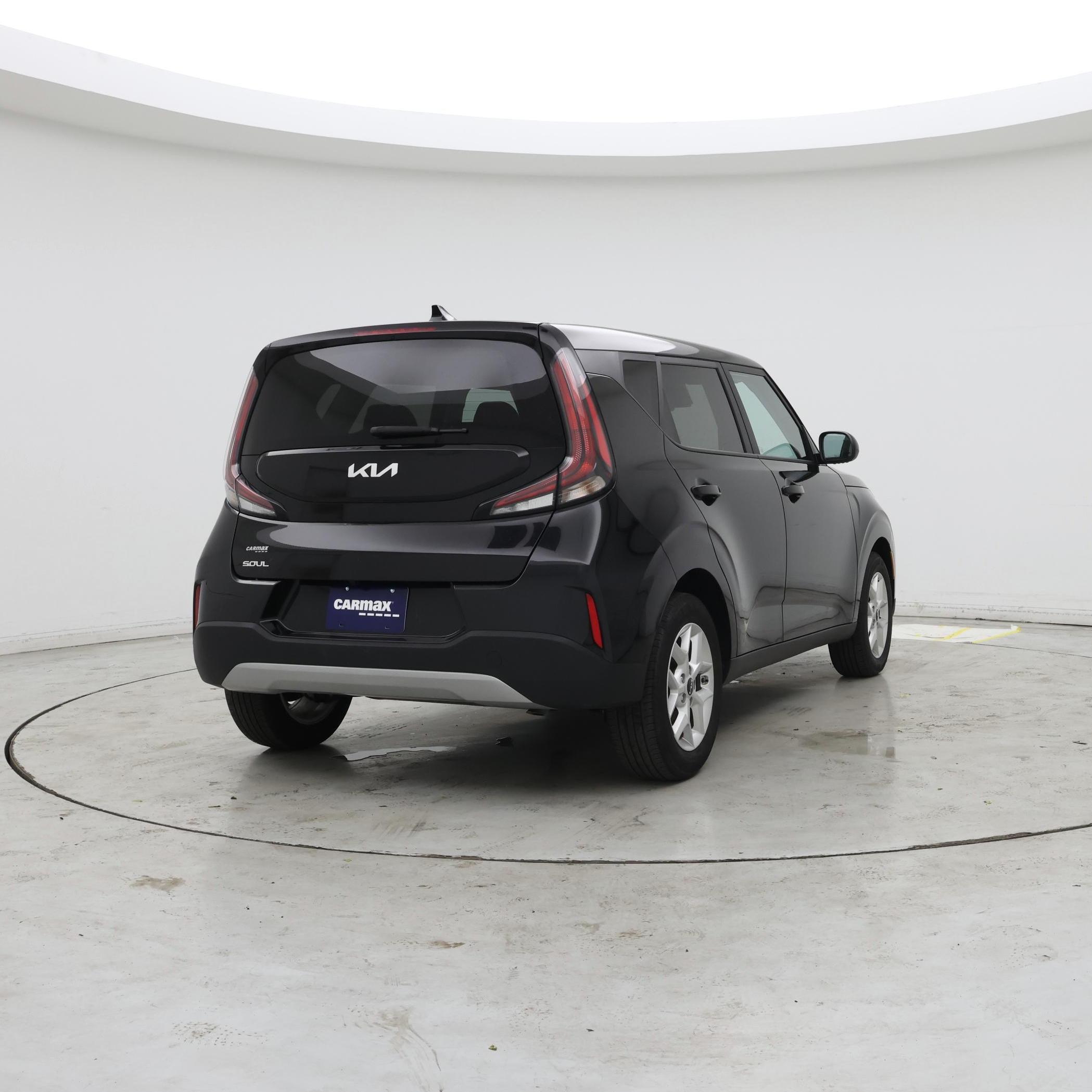 Thumbnail: 2023 Kia Soul - 8