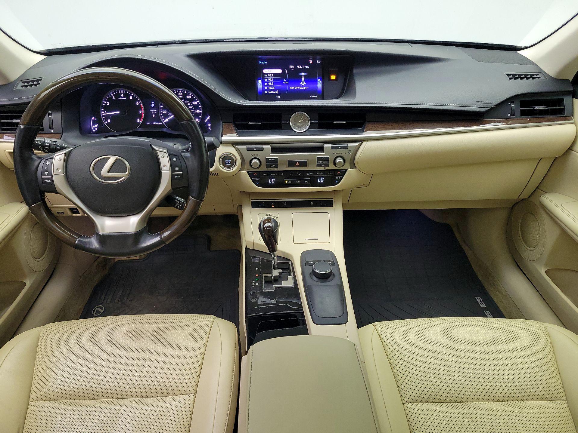 Thumbnail: 2015 Lexus ES - 9