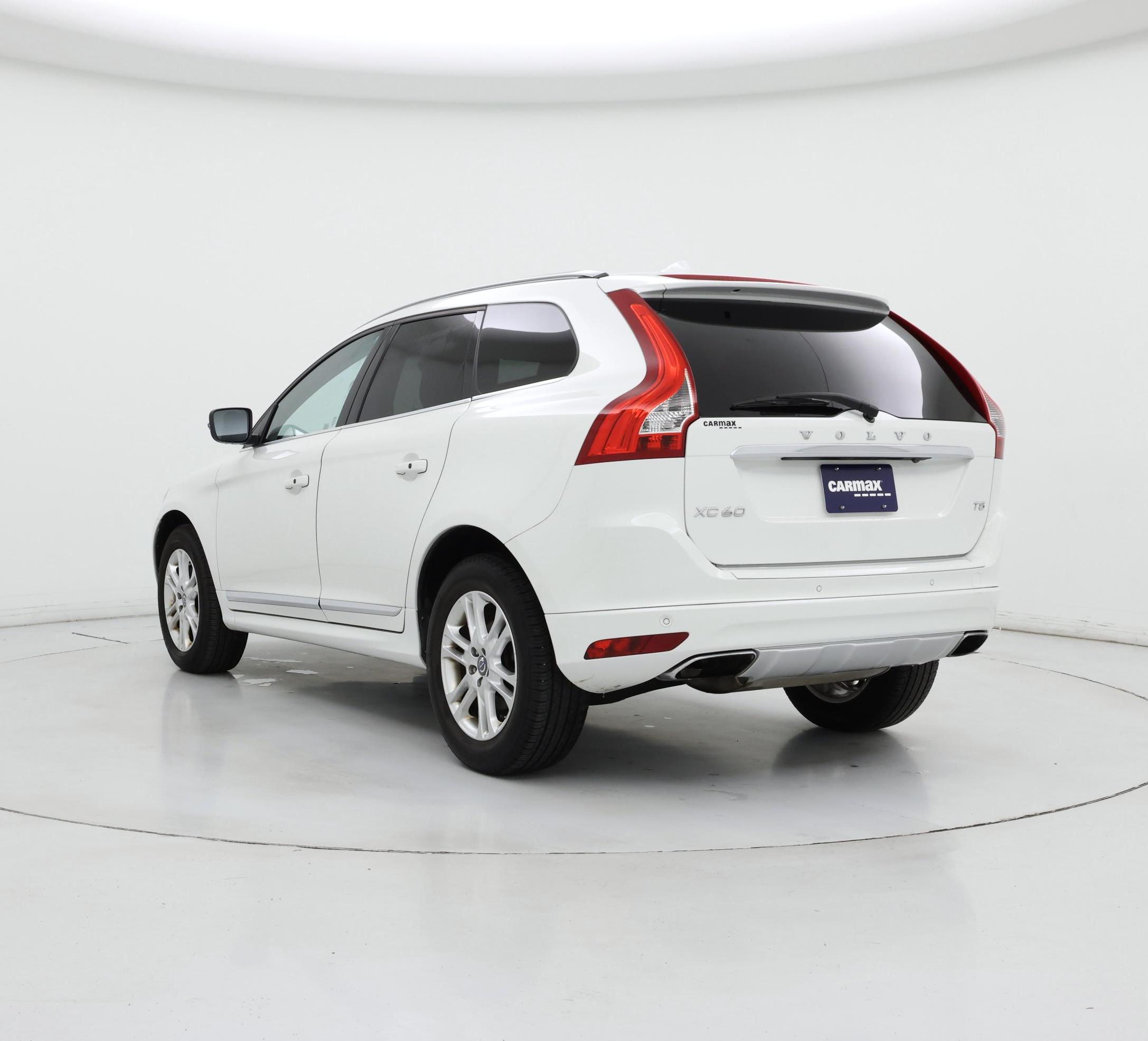 Thumbnail: 2015 Volvo XC60 - 2