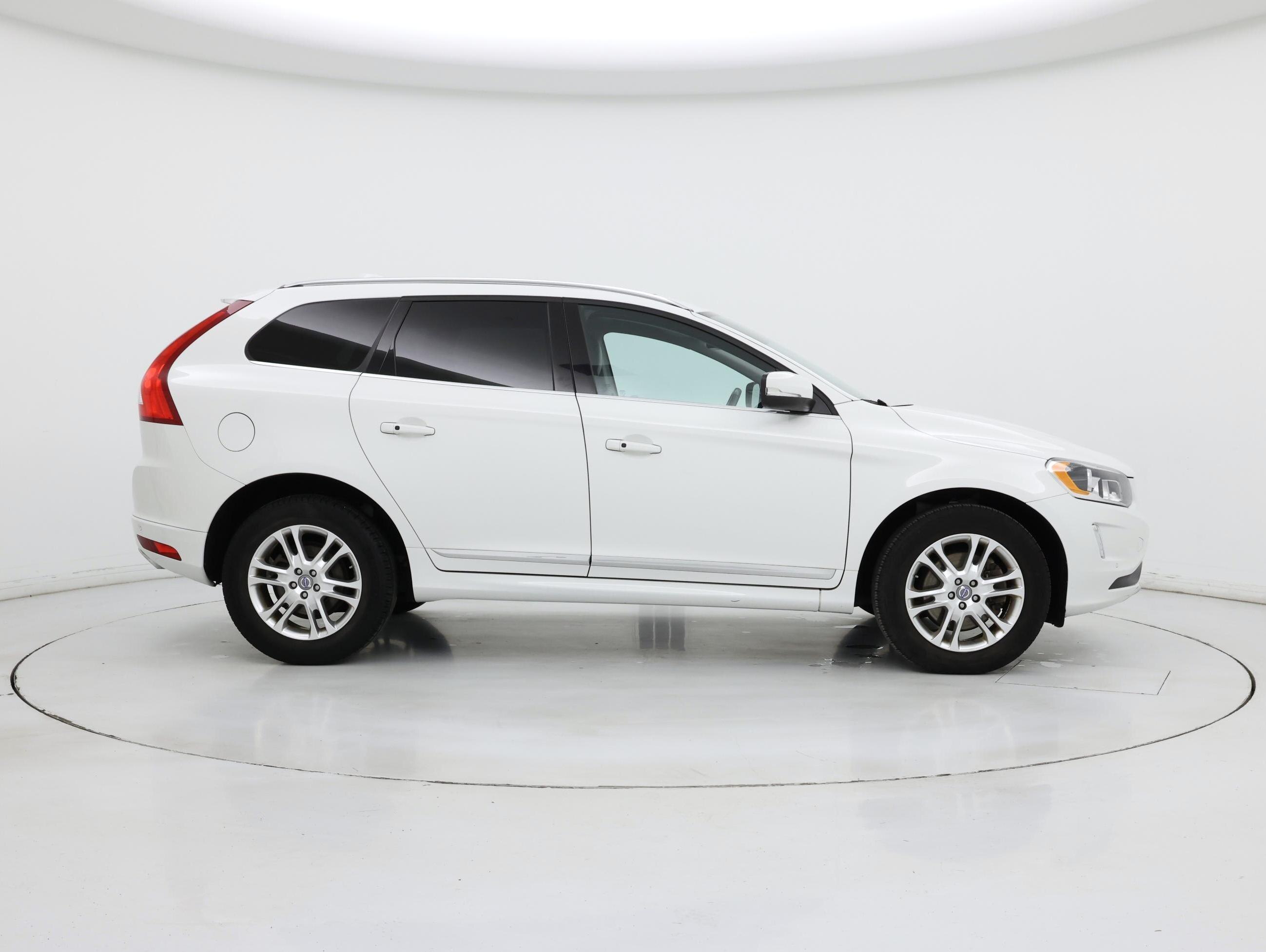 Thumbnail: 2015 Volvo XC60 - 7
