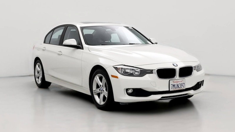 2015 BMW 3 Series 320i Hero Image