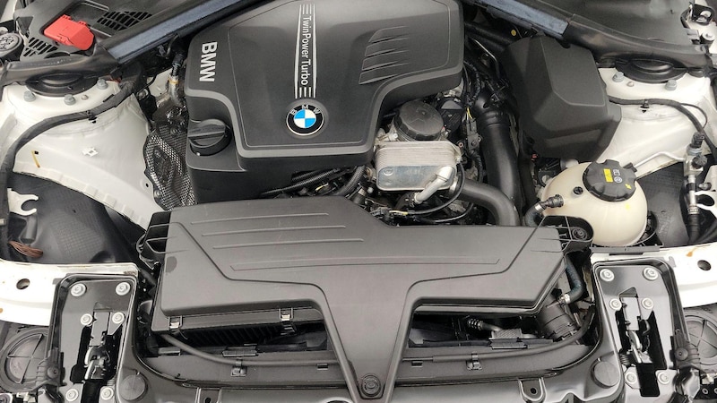 2015 BMW 3 Series 320i 22