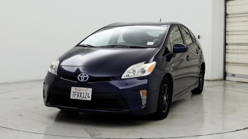 2014 Toyota Prius Two 4