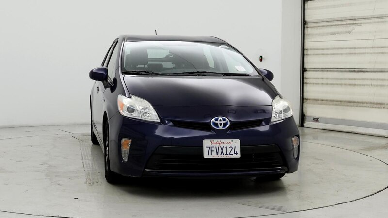 2014 Toyota Prius Two 5