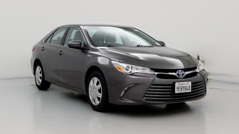 2017 Toyota Camry LE Hero Image