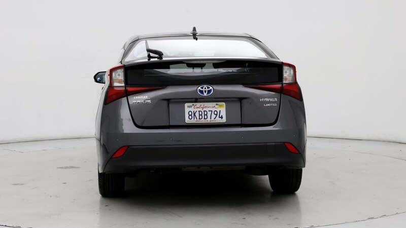 2019 Toyota Prius Limited 6