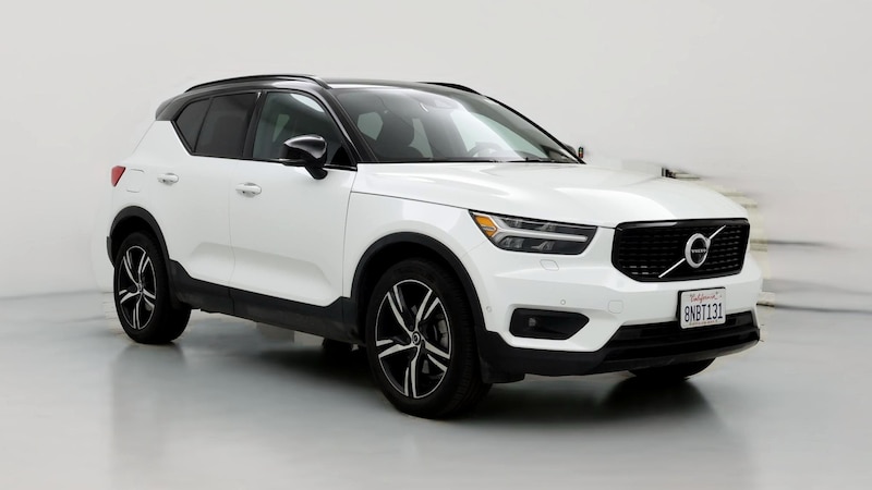 2020 Volvo XC40 T5 R-Design Hero Image