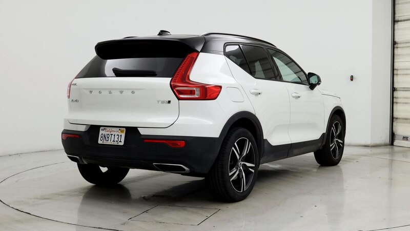 2020 Volvo XC40 T5 R-Design 8