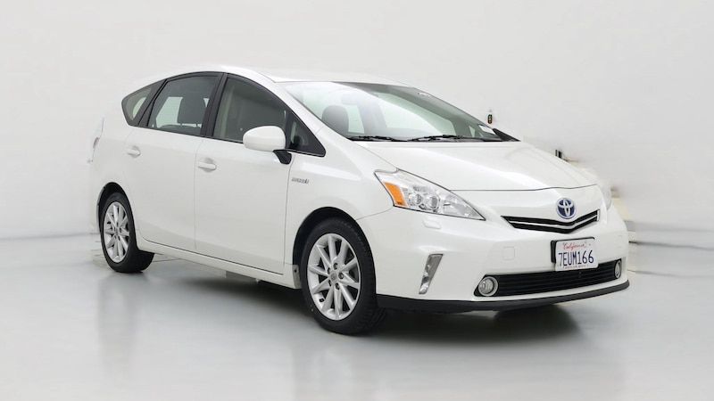 2014 Toyota Prius v Five Hero Image