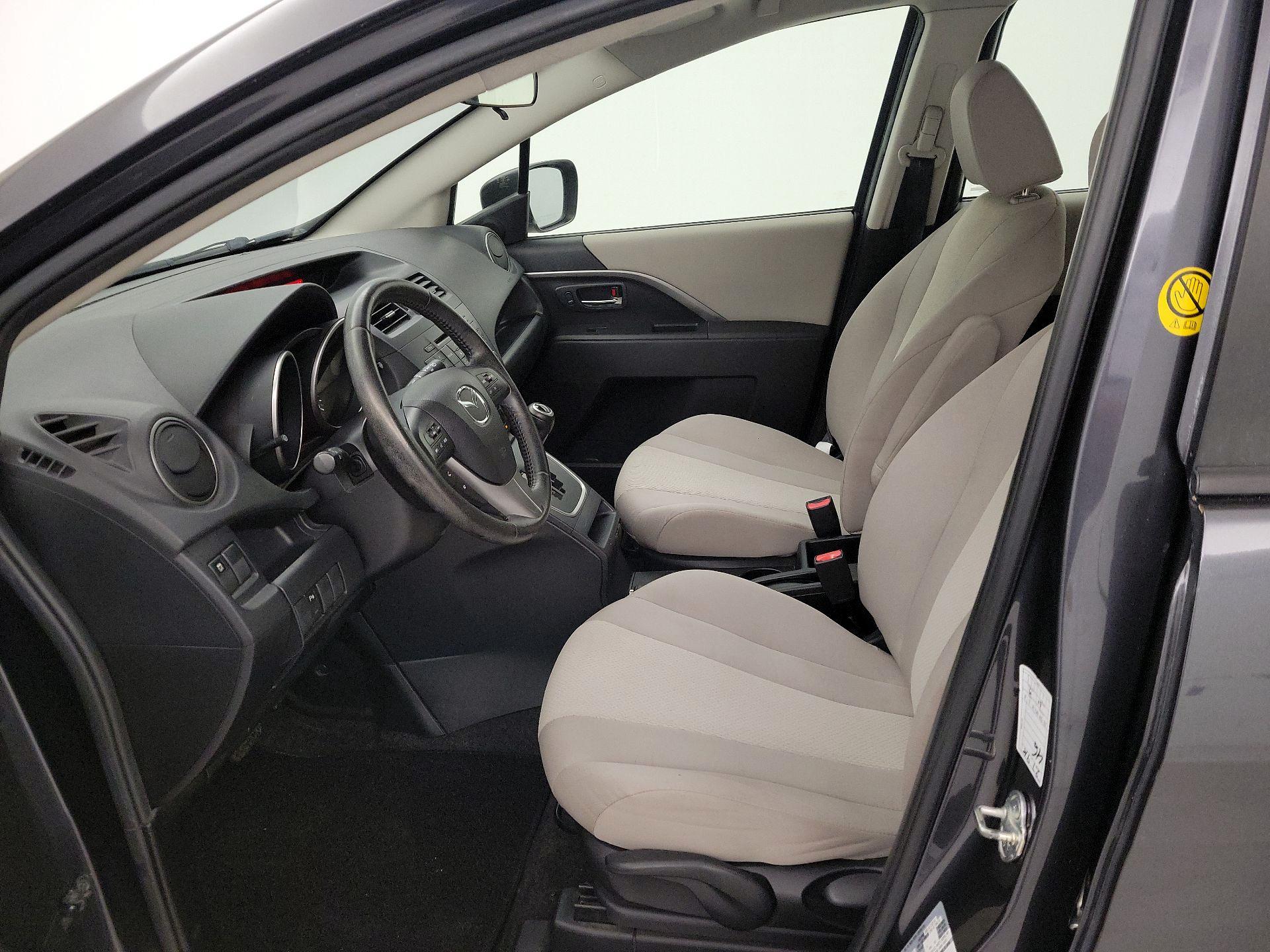 Thumbnail: 2015 Mazda Mazda5 - 11