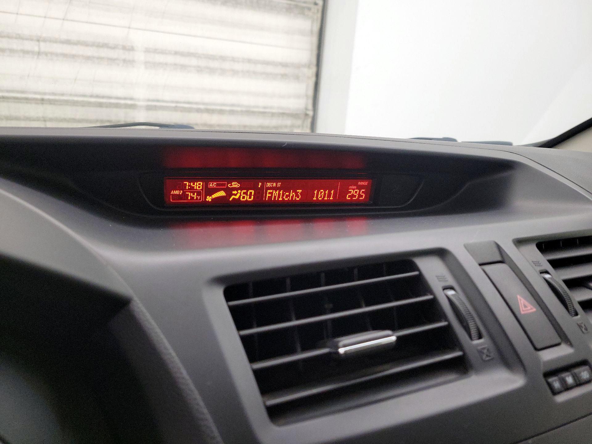 Thumbnail: 2015 Mazda Mazda5 - 14