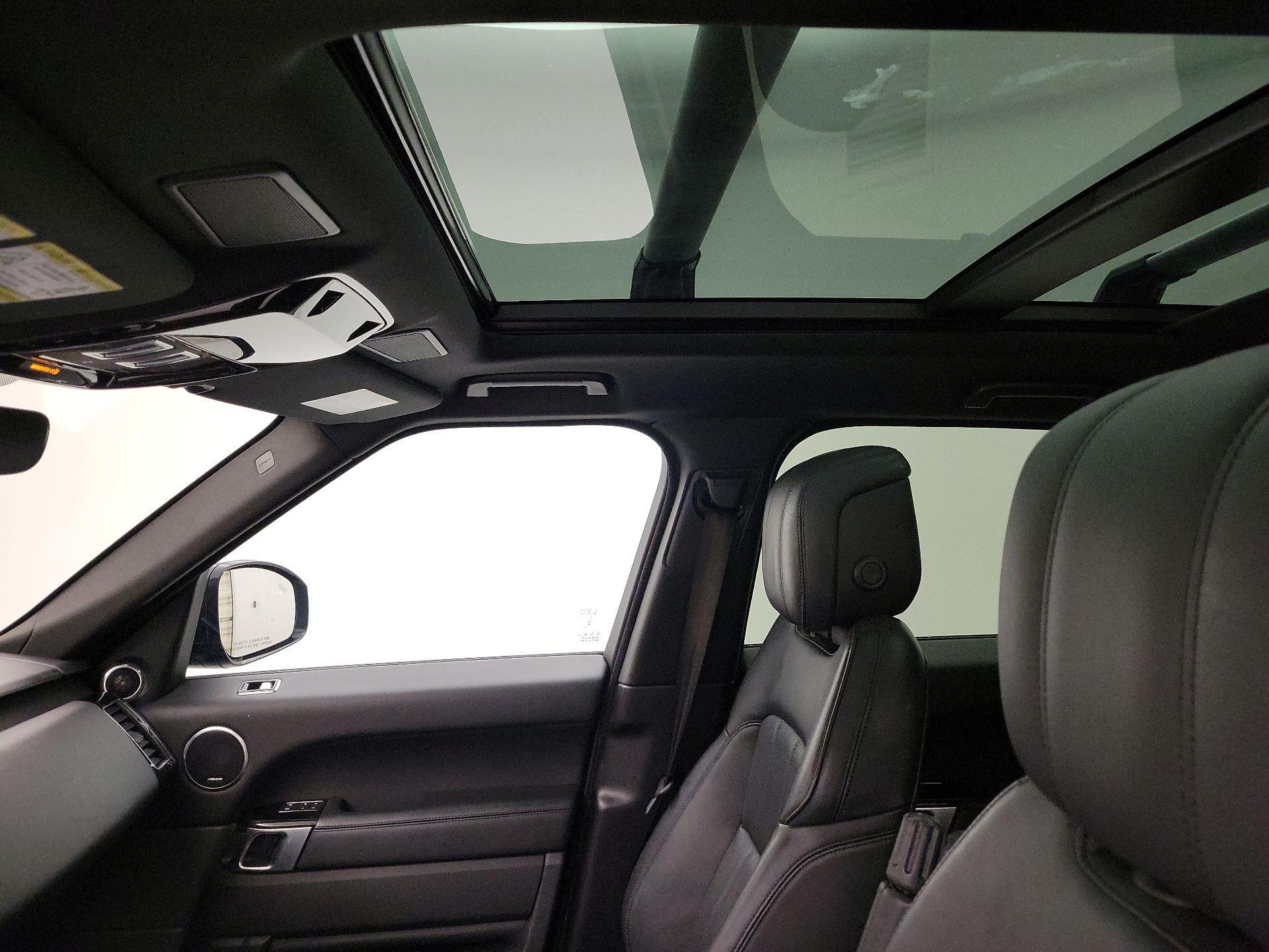 Thumbnail: 2021 Land Rover Range Rover Sport - 19