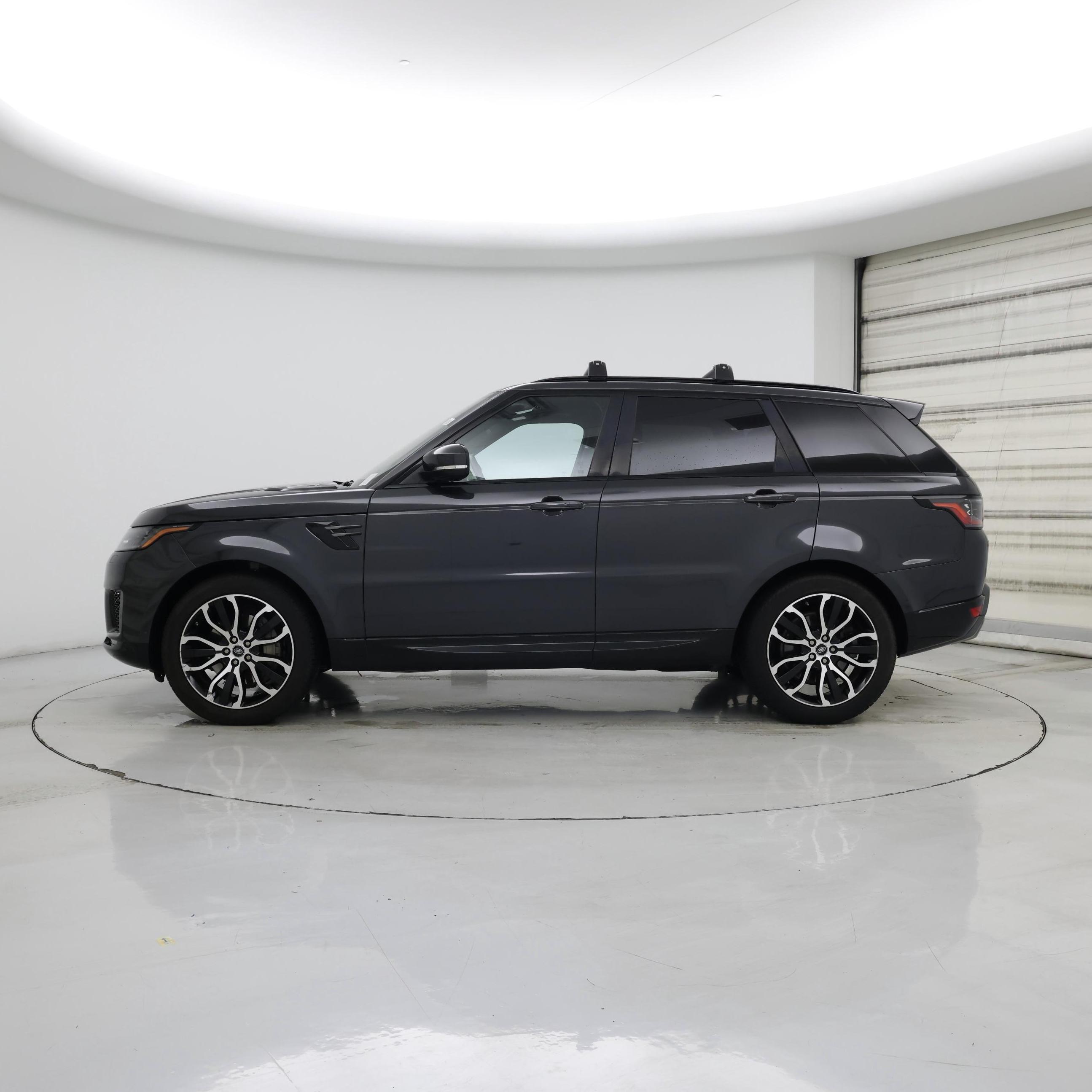 Thumbnail: 2021 Land Rover Range Rover Sport - 3