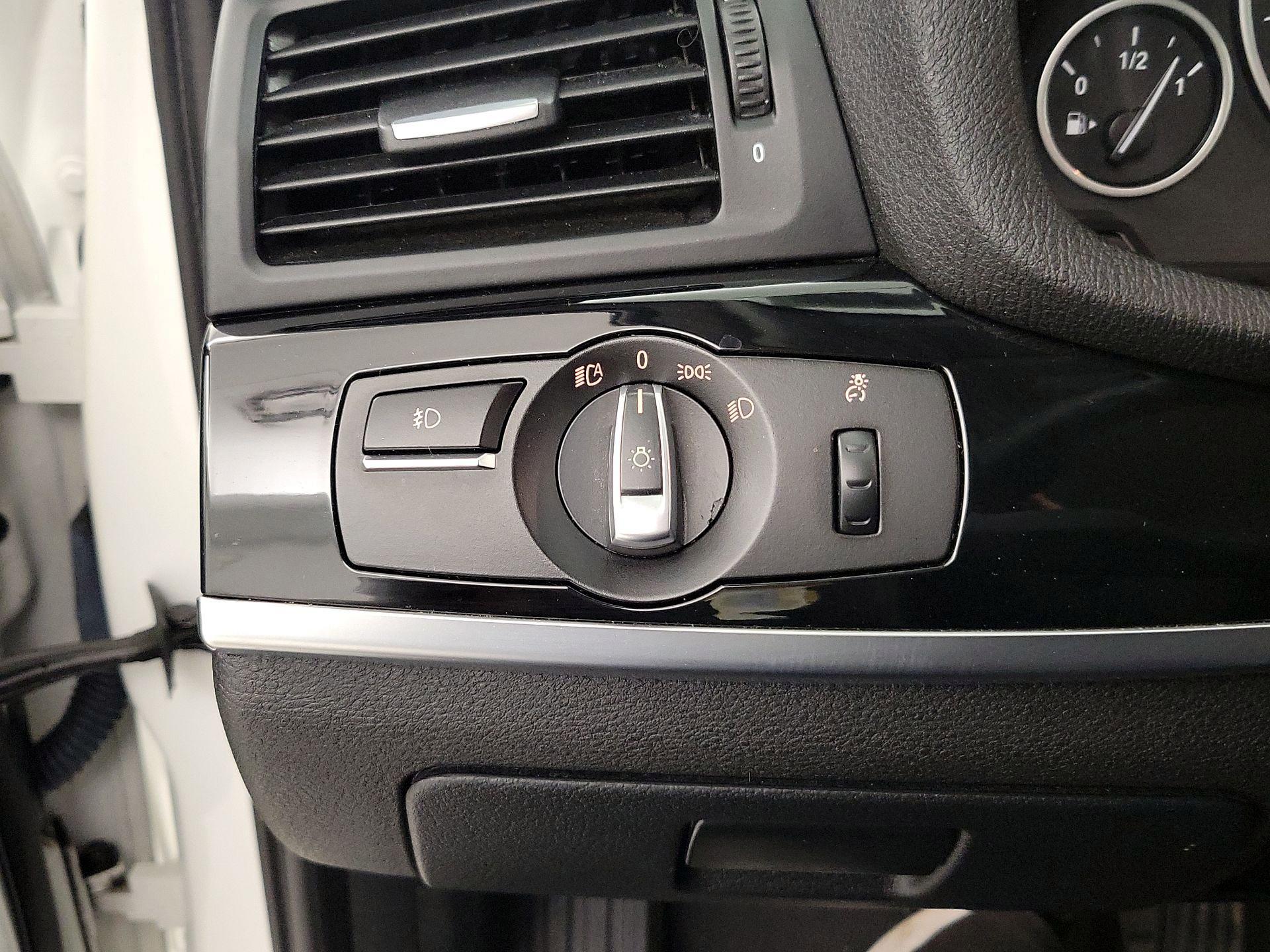 Thumbnail: 2016 BMW X3 - 13