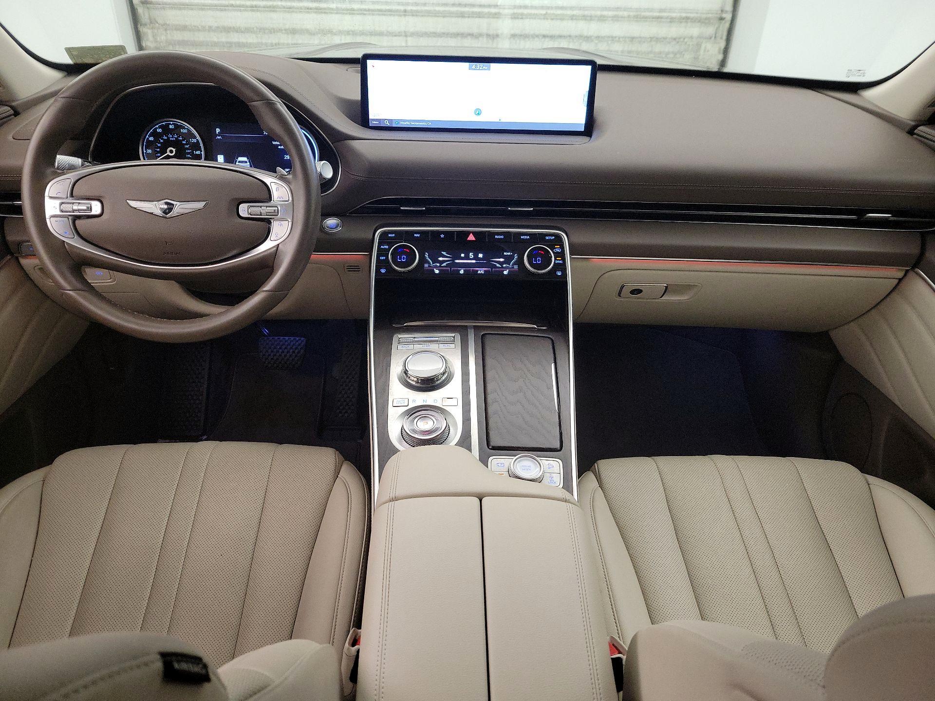 Thumbnail: 2023 Genesis GV80 - 9