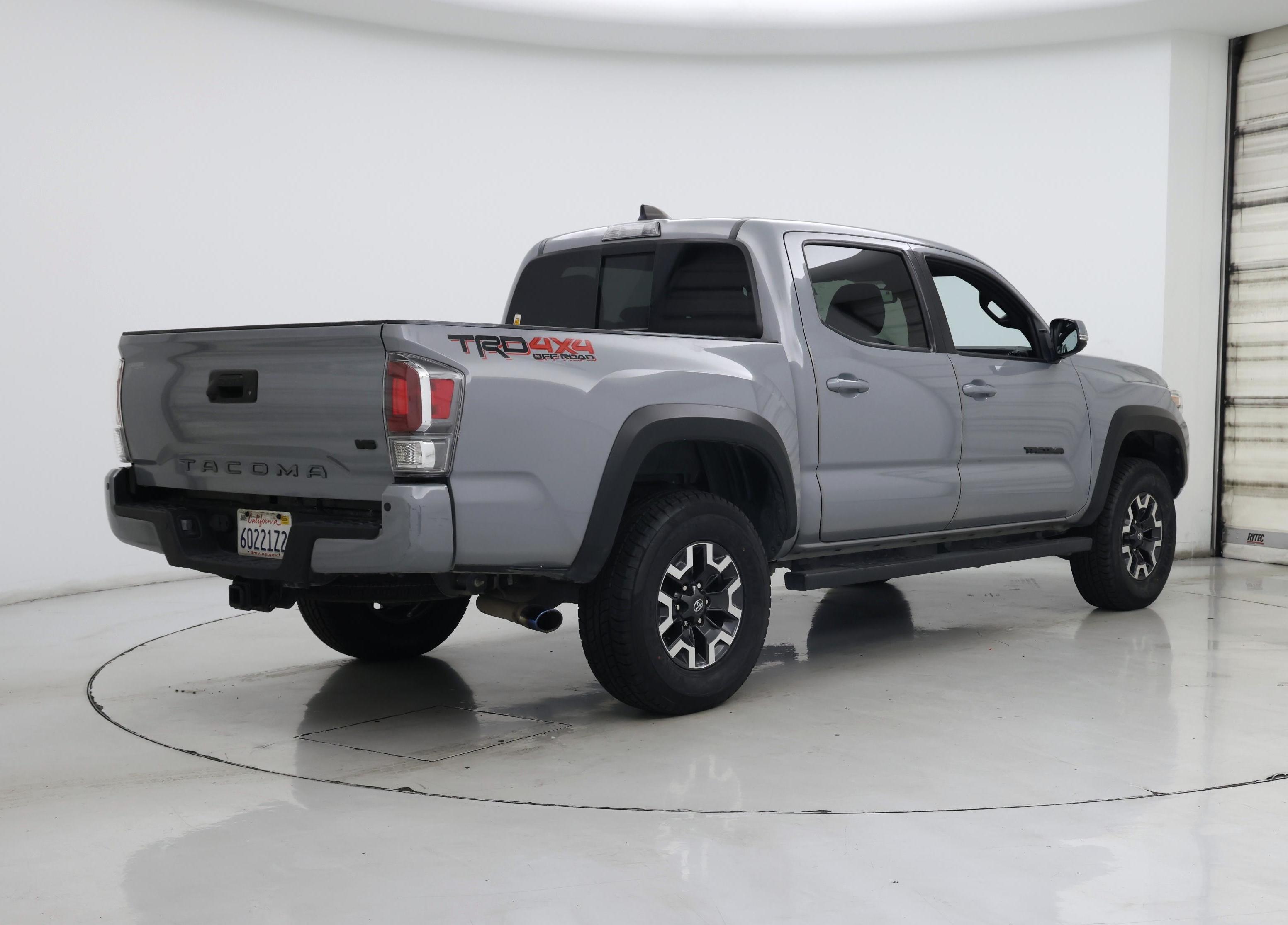 Thumbnail: 2020 Toyota Tacoma - 8