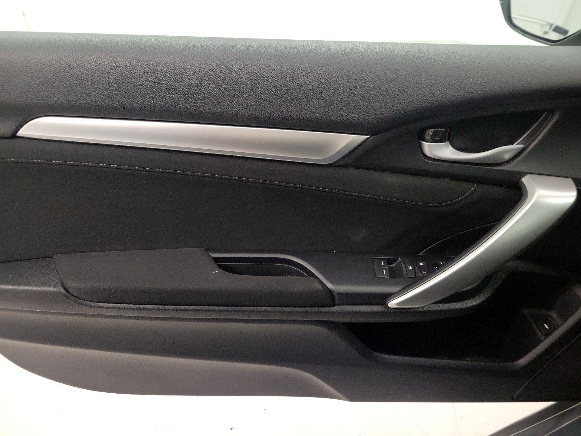 Thumbnail: 2019 Honda Civic - 10